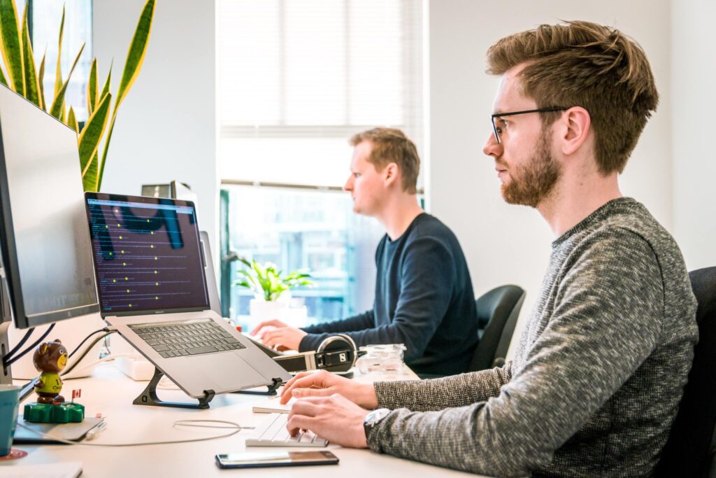 What is real-time customer service all about?