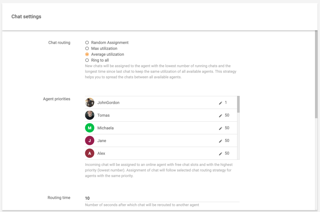 live chat is exchanging text messages in real time