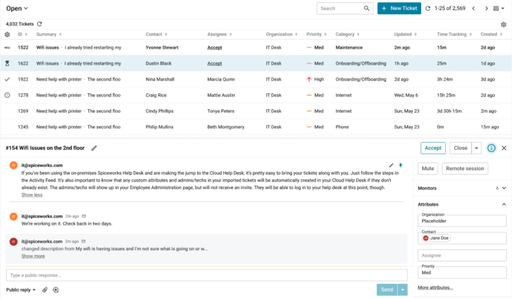 Detailed ticket feature of Spiceworks Help Desk, easy to use Servicenow alternative